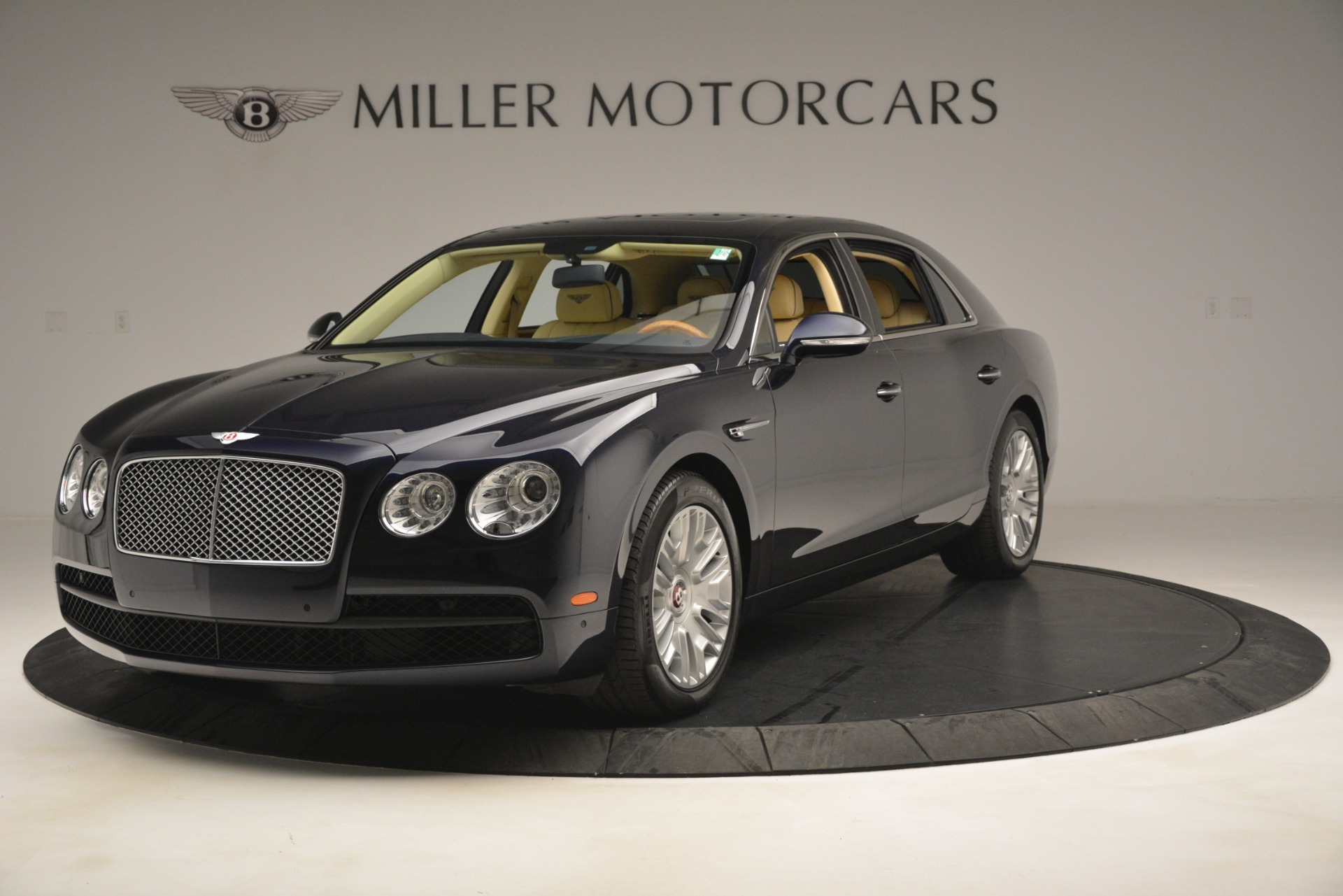 Used 2015 Bentley Flying Spur V8 for sale Sold at Pagani of Greenwich in Greenwich CT 06830 1