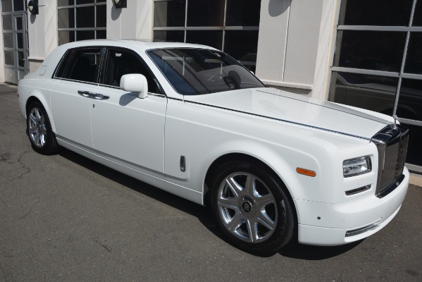 Used 2014 Rolls-Royce Phantom for sale Sold at Pagani of Greenwich in Greenwich CT 06830 12