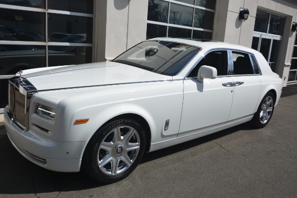 Used 2014 Rolls-Royce Phantom for sale Sold at Pagani of Greenwich in Greenwich CT 06830 3