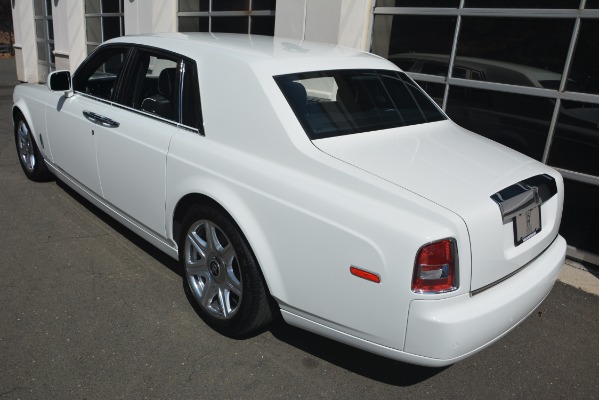 Used 2014 Rolls-Royce Phantom for sale Sold at Pagani of Greenwich in Greenwich CT 06830 5