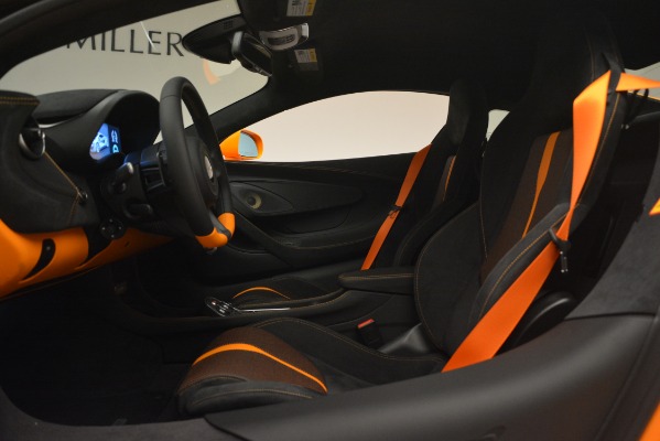 New 2019 McLaren 570S Coupe for sale Sold at Pagani of Greenwich in Greenwich CT 06830 17