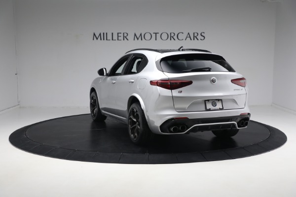 Used 2019 Alfa Romeo Stelvio Quadrifoglio for sale $53,900 at Pagani of Greenwich in Greenwich CT 06830 11