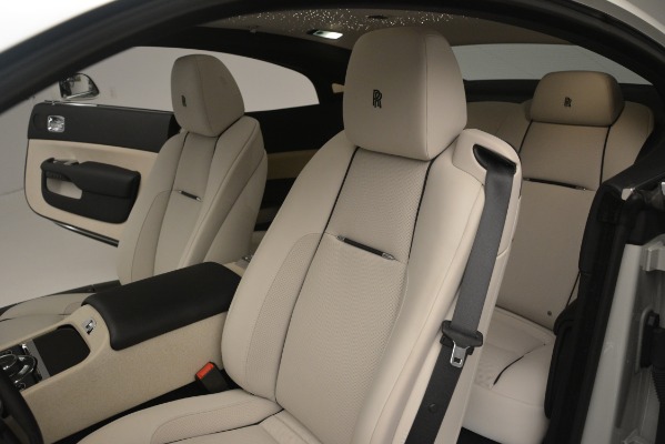 Used 2016 Rolls-Royce Wraith for sale $205,900 at Pagani of Greenwich in Greenwich CT 06830 16