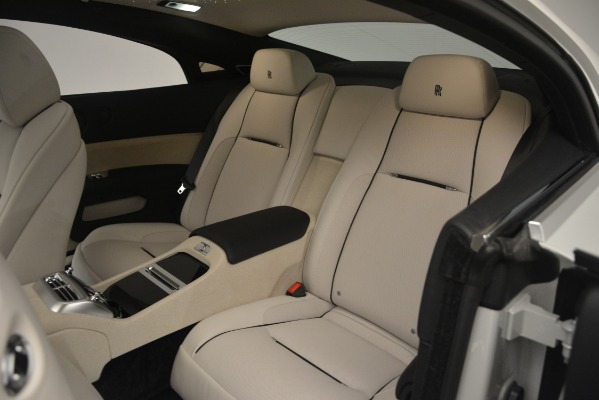 Used 2016 Rolls-Royce Wraith for sale $205,900 at Pagani of Greenwich in Greenwich CT 06830 19