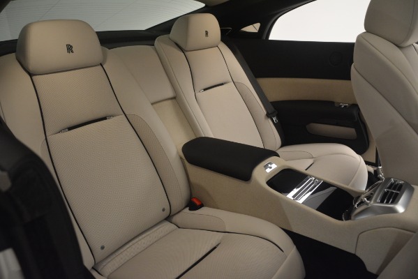 Used 2016 Rolls-Royce Wraith for sale $205,900 at Pagani of Greenwich in Greenwich CT 06830 25