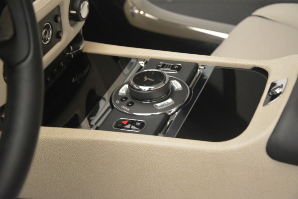Used 2016 Rolls-Royce Wraith for sale $205,900 at Pagani of Greenwich in Greenwich CT 06830 26
