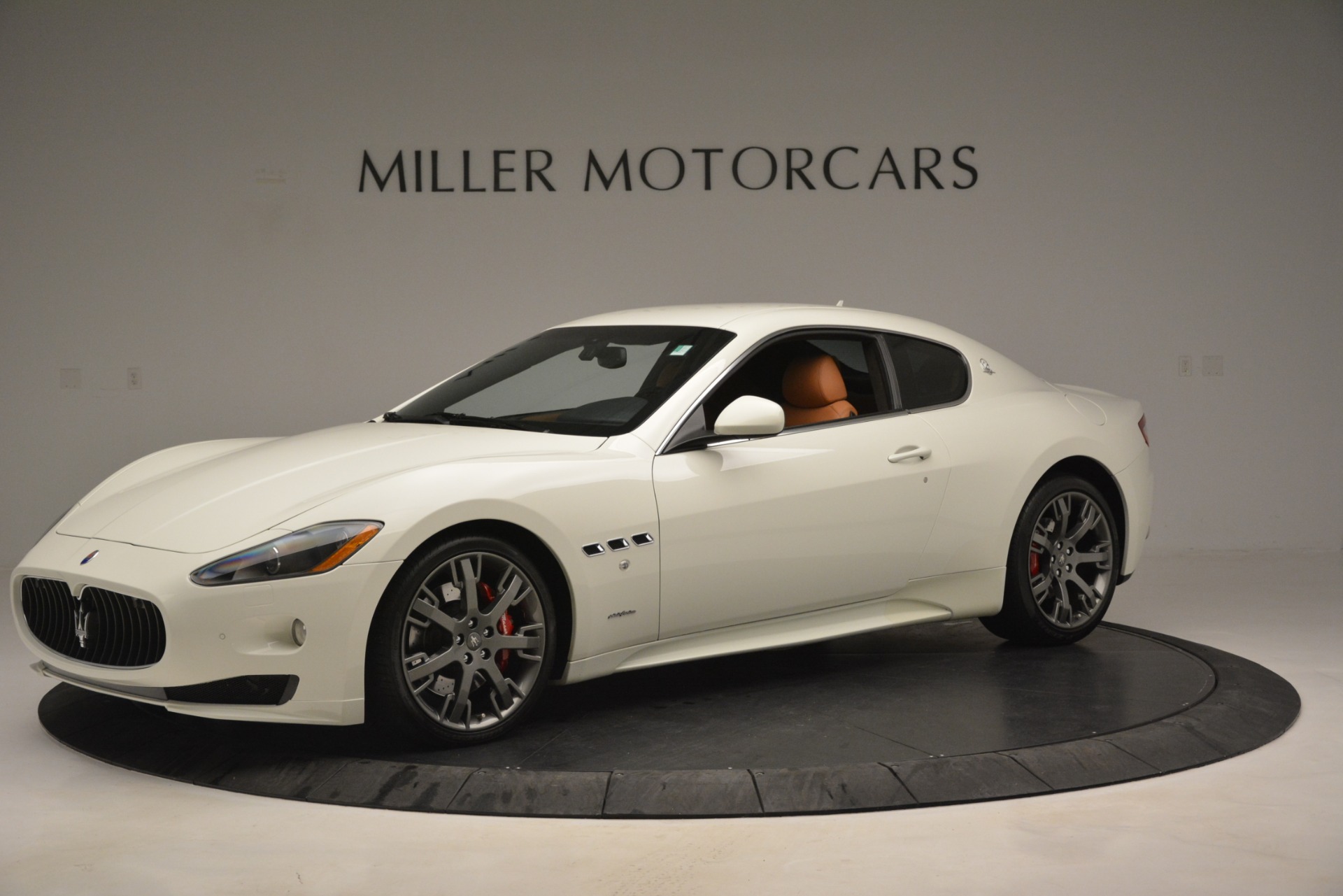 Maserati granturismo 2011