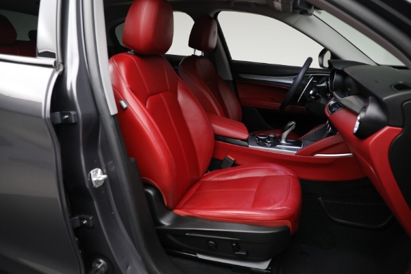 Used 2019 Alfa Romeo Stelvio Sport Q4 for sale Sold at Pagani of Greenwich in Greenwich CT 06830 17