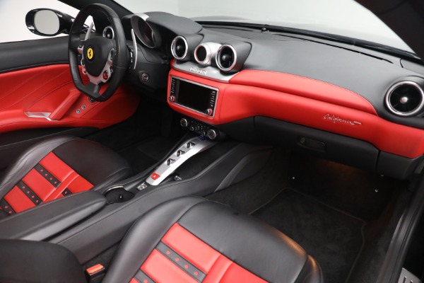 Used 2016 Ferrari California T for sale Sold at Pagani of Greenwich in Greenwich CT 06830 22