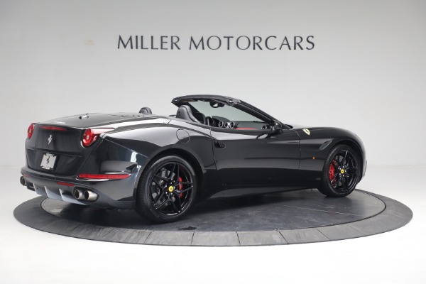 Used 2016 Ferrari California T for sale Sold at Pagani of Greenwich in Greenwich CT 06830 8