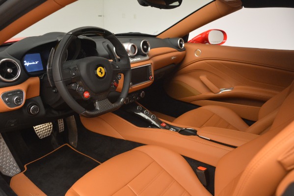 Used 2017 Ferrari California T Handling Speciale for sale Sold at Pagani of Greenwich in Greenwich CT 06830 19