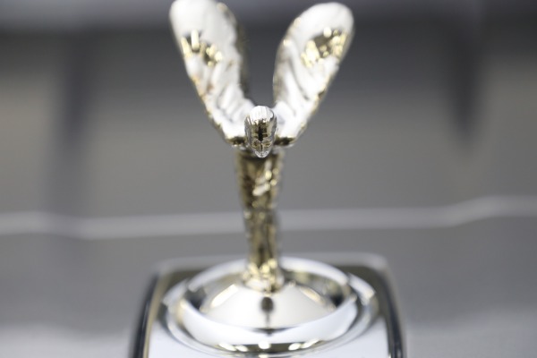 Used 2019 Rolls-Royce Cullinan for sale $329,900 at Pagani of Greenwich in Greenwich CT 06830 27
