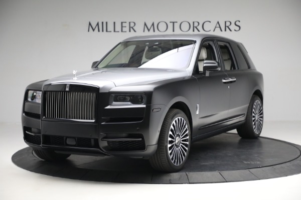 Used 2019 Rolls-Royce Cullinan for sale $329,900 at Pagani of Greenwich in Greenwich CT 06830 1