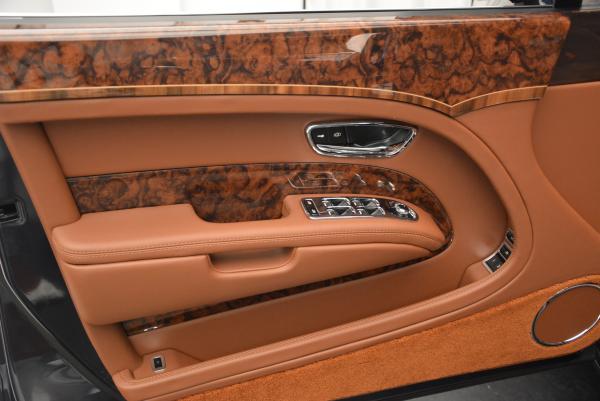 Used 2016 Bentley Mulsanne Speed for sale Sold at Pagani of Greenwich in Greenwich CT 06830 15