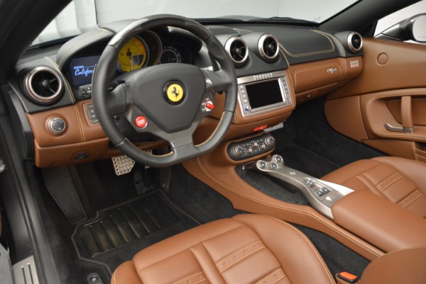 Used 2011 Ferrari California for sale Sold at Pagani of Greenwich in Greenwich CT 06830 23