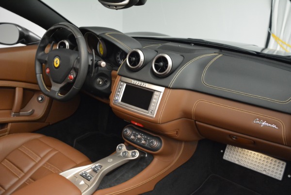 Used 2011 Ferrari California for sale Sold at Pagani of Greenwich in Greenwich CT 06830 28