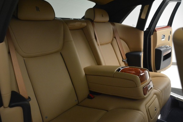 Used 2015 Rolls-Royce Ghost for sale Sold at Pagani of Greenwich in Greenwich CT 06830 19