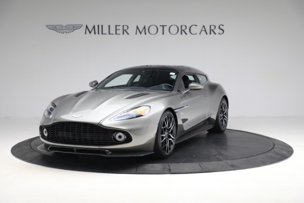 Used 2019 Aston Martin Vanquish Zagato Shooting Brake for sale $699,900 at Pagani of Greenwich in Greenwich CT 06830 12