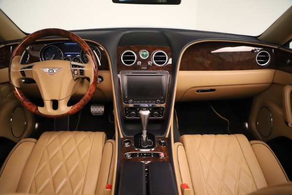 Used 2016 Bentley Flying Spur W12 for sale Sold at Pagani of Greenwich in Greenwich CT 06830 25