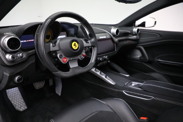 Used 2018 Ferrari GTC4Lusso for sale $259,900 at Pagani of Greenwich in Greenwich CT 06830 13