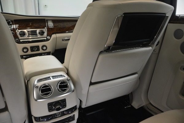 Used 2016 Rolls-Royce Ghost for sale Sold at Pagani of Greenwich in Greenwich CT 06830 26