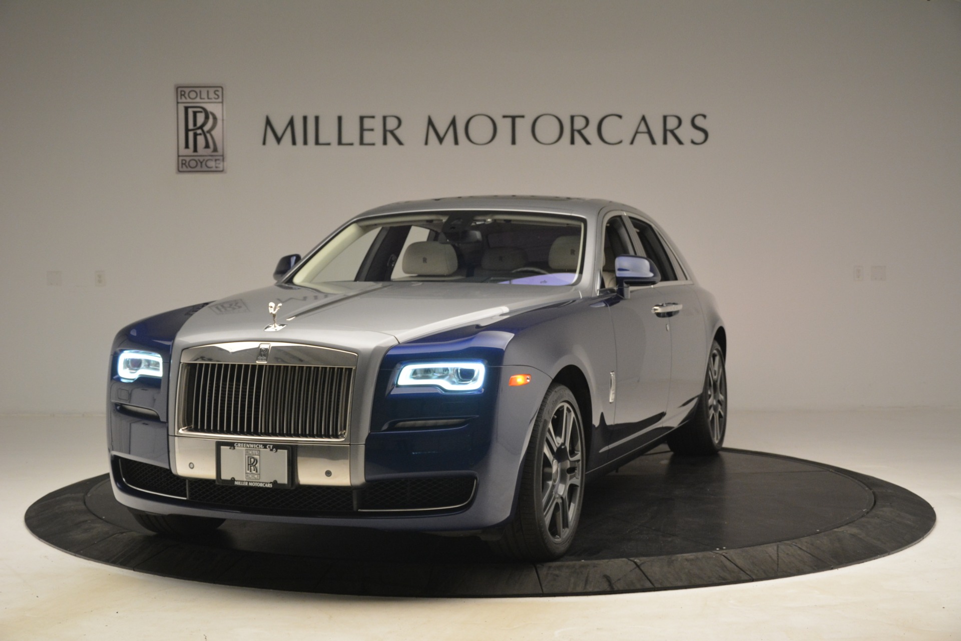 Used 2016 Rolls-Royce Ghost for sale Sold at Pagani of Greenwich in Greenwich CT 06830 1