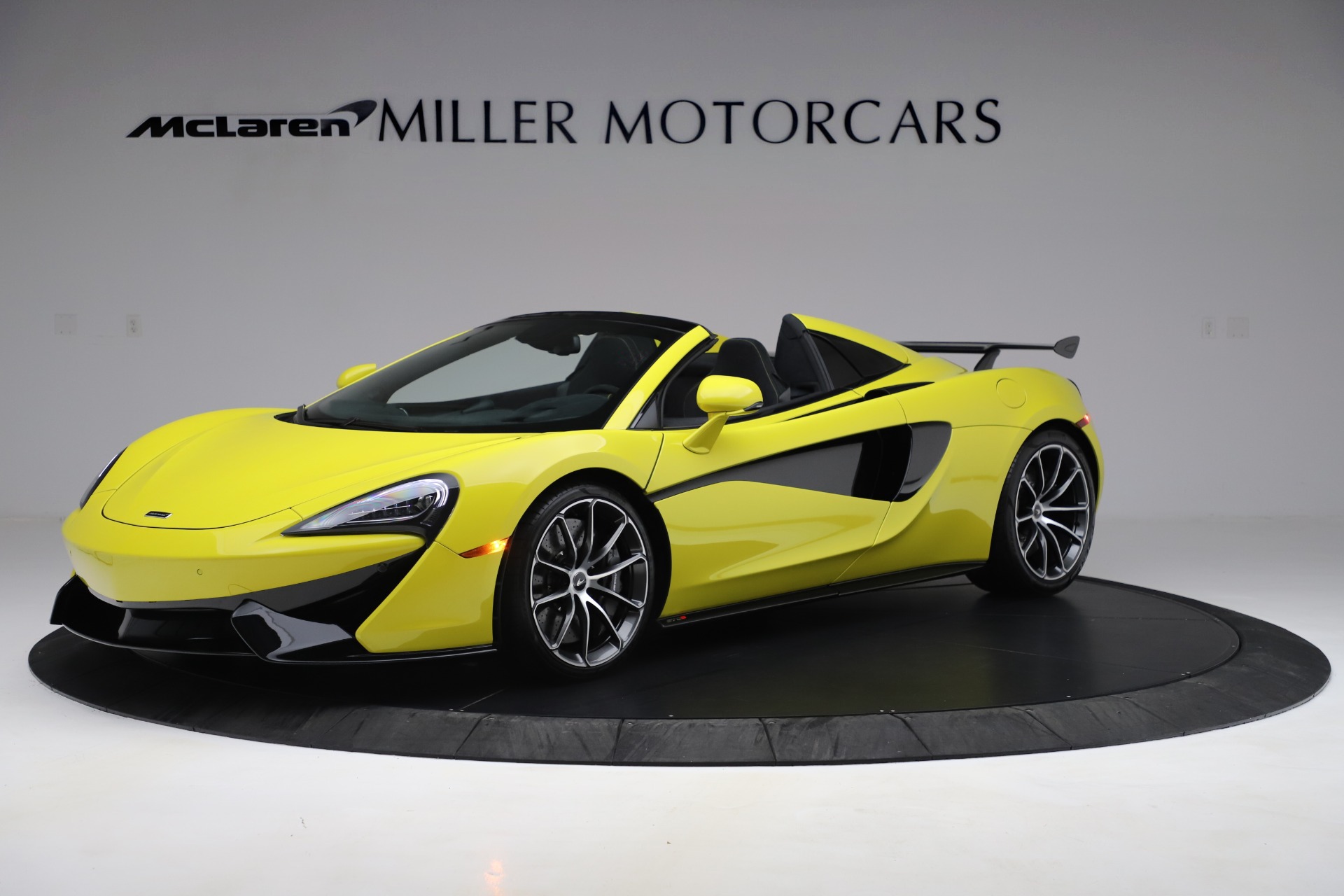 Used 2019 McLaren 570S Spider for sale Sold at Pagani of Greenwich in Greenwich CT 06830 1