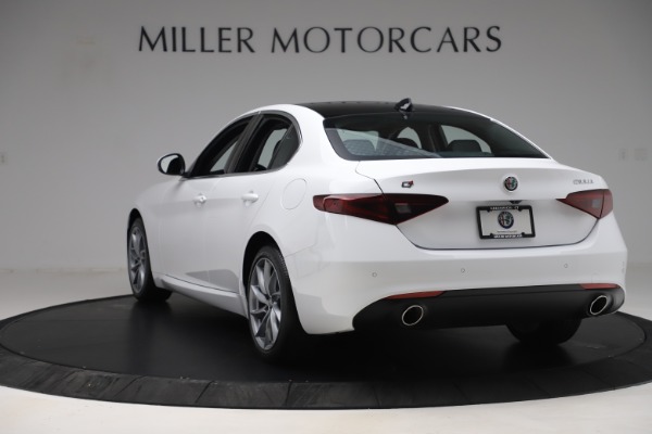 New 2019 Alfa Romeo Giulia Q4 for sale Sold at Pagani of Greenwich in Greenwich CT 06830 5