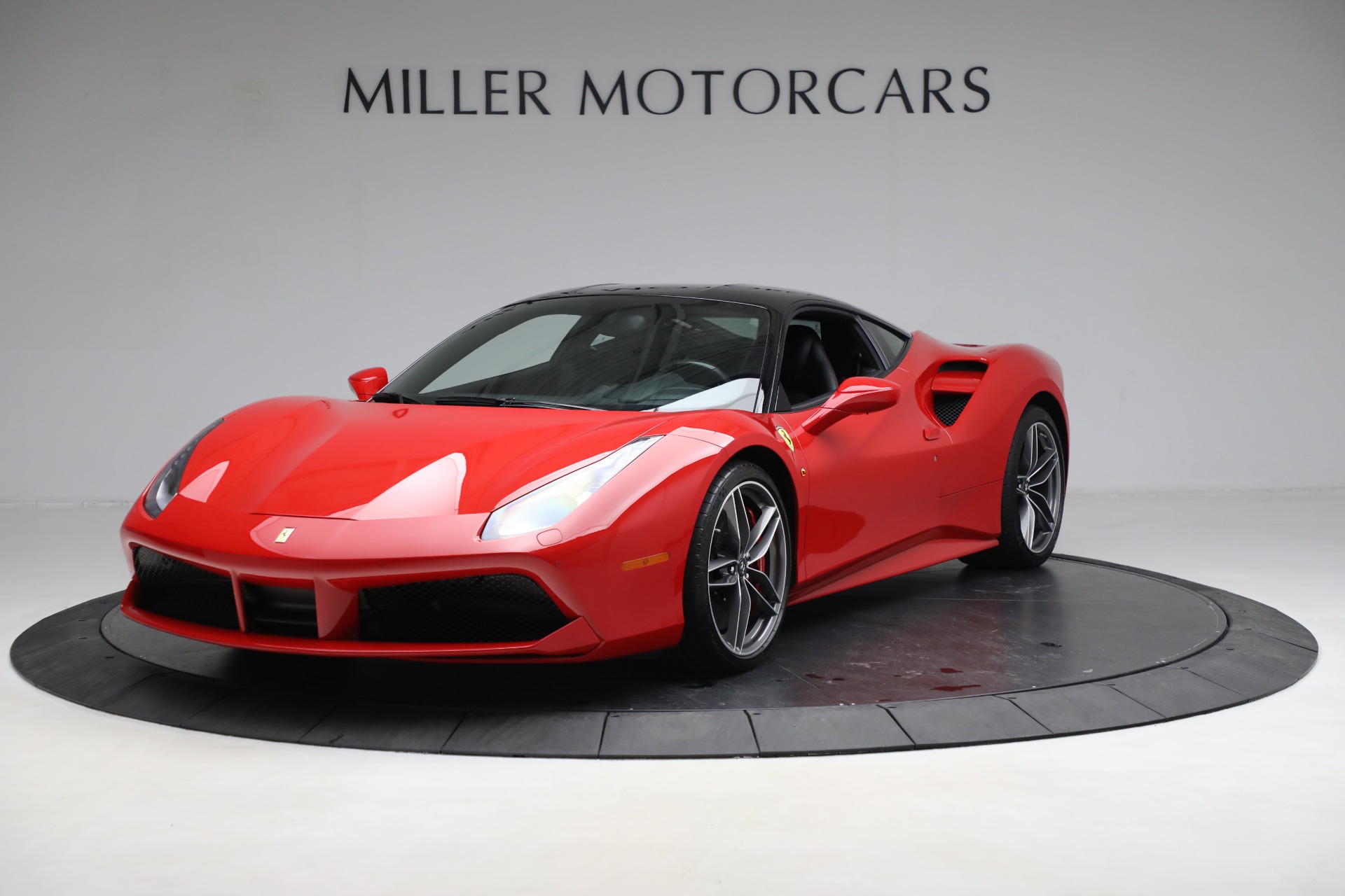 Used 2018 Ferrari 488 GTB for sale Sold at Pagani of Greenwich in Greenwich CT 06830 1