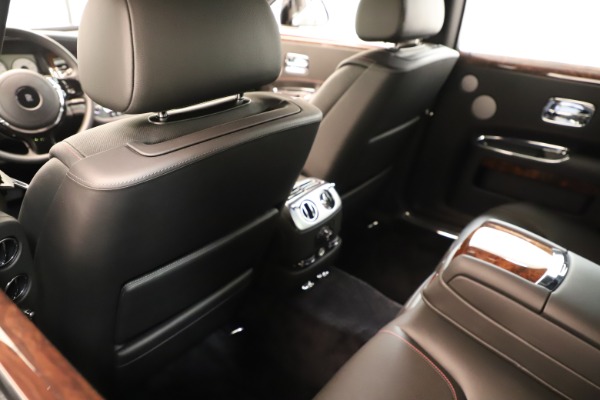 Used 2016 Rolls-Royce Ghost for sale Sold at Pagani of Greenwich in Greenwich CT 06830 21