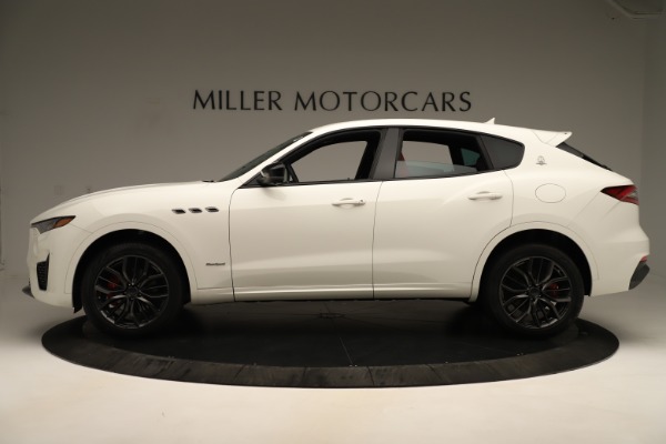 New 2019 Maserati Levante Q4 GranSport Nerissimo for sale Sold at Pagani of Greenwich in Greenwich CT 06830 3