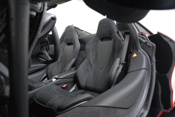 Used 0 for sale Sold at Pagani of Greenwich in Greenwich CT 06830 22