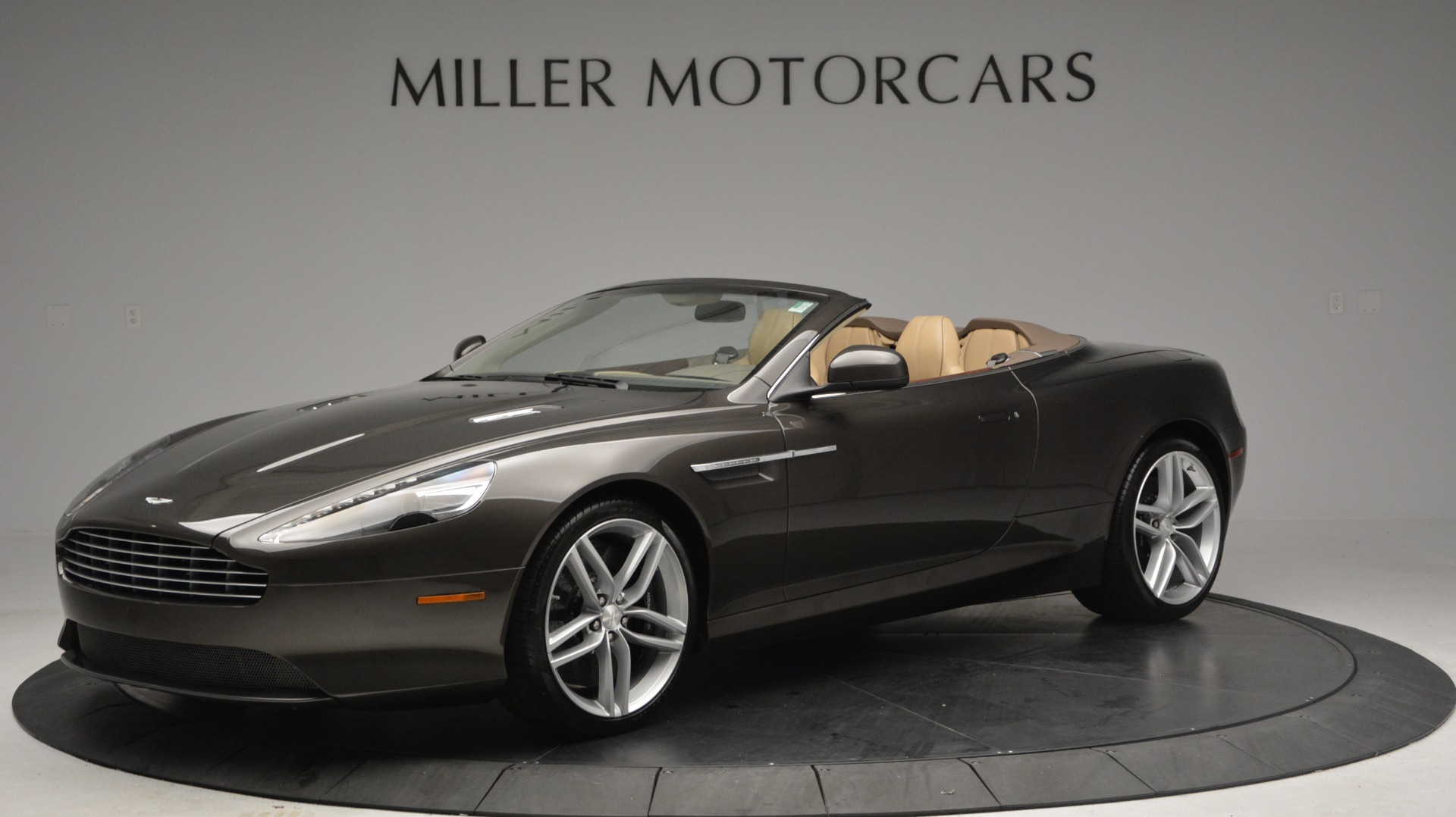 Used 2012 Aston Martin Virage Convertible for sale Sold at Pagani of Greenwich in Greenwich CT 06830 1