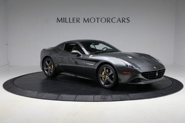 Used 2015 Ferrari California T for sale Sold at Pagani of Greenwich in Greenwich CT 06830 19