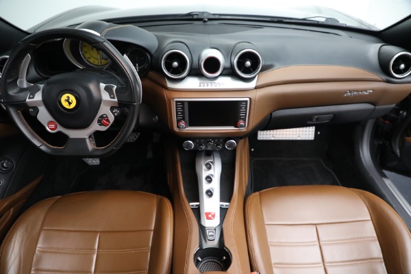 Used 2015 Ferrari California T for sale Sold at Pagani of Greenwich in Greenwich CT 06830 25