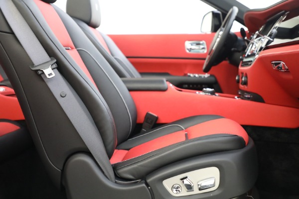 Used 2019 Rolls-Royce Dawn for sale $329,895 at Pagani of Greenwich in Greenwich CT 06830 27