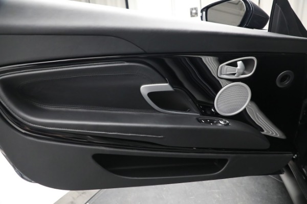 Used 2019 Aston Martin DB11 Volante for sale $145,900 at Pagani of Greenwich in Greenwich CT 06830 23
