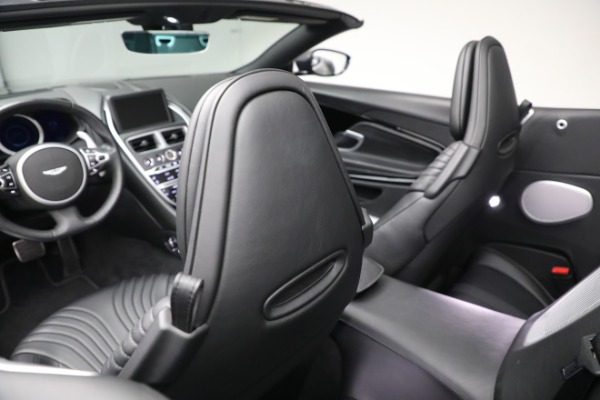 Used 2019 Aston Martin DB11 Volante for sale $145,900 at Pagani of Greenwich in Greenwich CT 06830 26