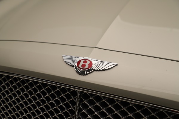 Used 2015 Bentley Flying Spur V8 for sale Sold at Pagani of Greenwich in Greenwich CT 06830 13