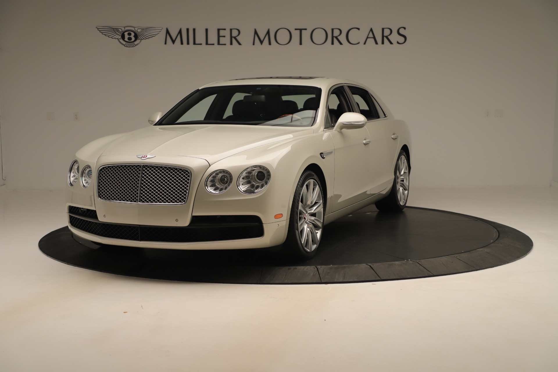 Used 2015 Bentley Flying Spur V8 for sale Sold at Pagani of Greenwich in Greenwich CT 06830 1