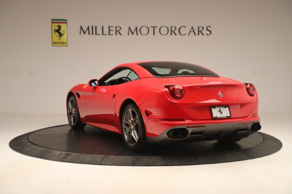 Used 2016 Ferrari California T for sale Sold at Pagani of Greenwich in Greenwich CT 06830 15