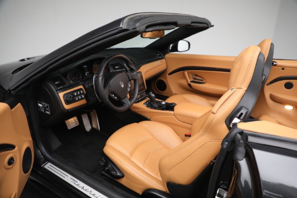 Used 2019 Maserati GranTurismo MC Convertible for sale $111,900 at Pagani of Greenwich in Greenwich CT 06830 25