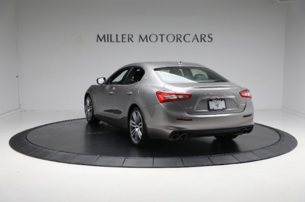 Used 2019 Maserati Ghibli S Q4 for sale Sold at Pagani of Greenwich in Greenwich CT 06830 9