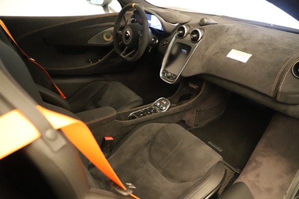 Used 2020 McLaren 600LT Spider for sale Sold at Pagani of Greenwich in Greenwich CT 06830 25