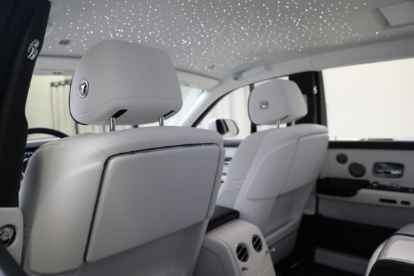 Used 2020 Rolls-Royce Phantom for sale Sold at Pagani of Greenwich in Greenwich CT 06830 18