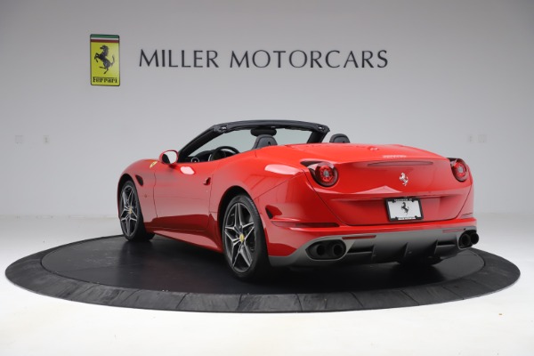 Used 2017 Ferrari California T for sale Sold at Pagani of Greenwich in Greenwich CT 06830 5