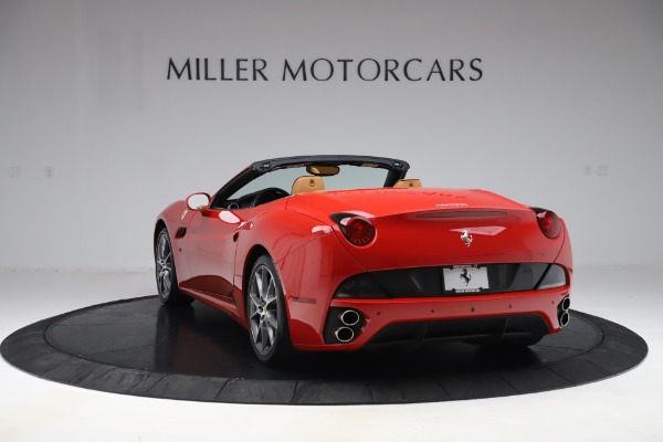 Used 2013 Ferrari California 30 for sale Sold at Pagani of Greenwich in Greenwich CT 06830 5