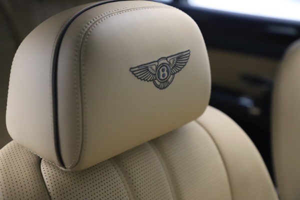 Used 2016 Bentley Flying Spur V8 for sale Sold at Pagani of Greenwich in Greenwich CT 06830 27