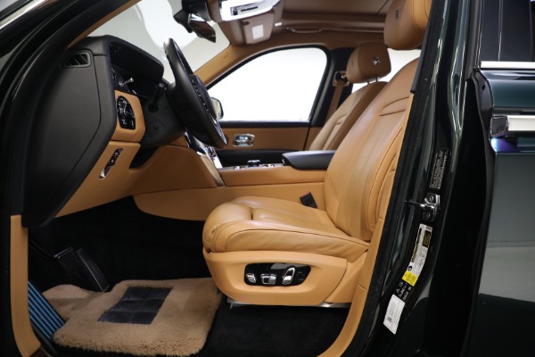 Used 2020 Rolls-Royce Cullinan for sale Sold at Pagani of Greenwich in Greenwich CT 06830 25