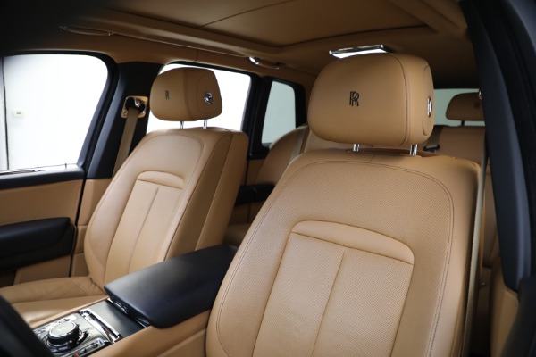 Used 2020 Rolls-Royce Cullinan for sale Sold at Pagani of Greenwich in Greenwich CT 06830 26